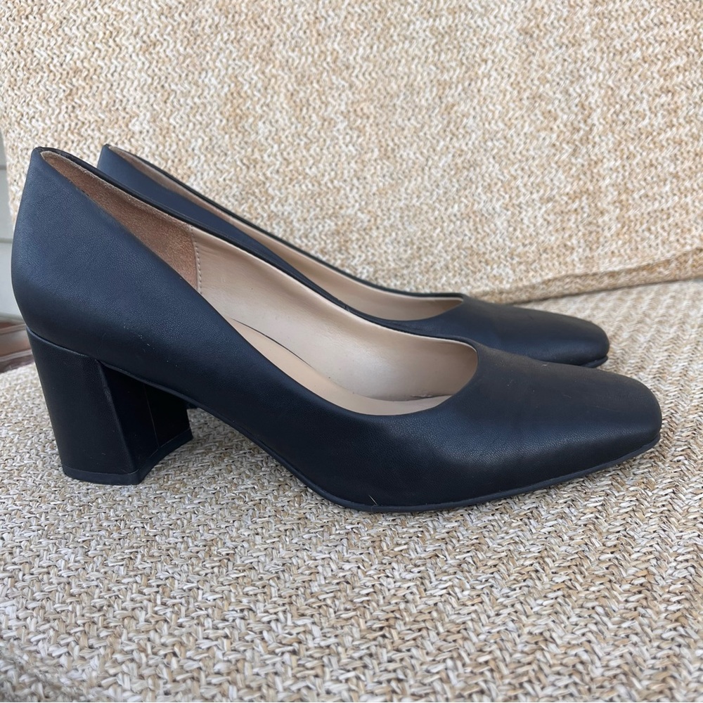 Naturalizer Black Block Heel Pumps size 8 - Picture 4 of 9